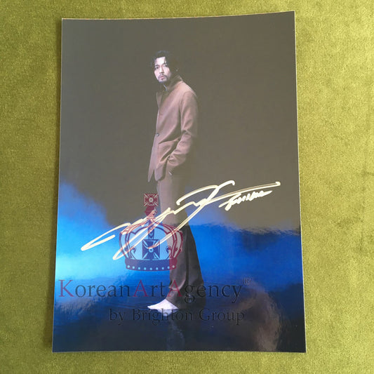 Hyun Bin 7inches Autograph