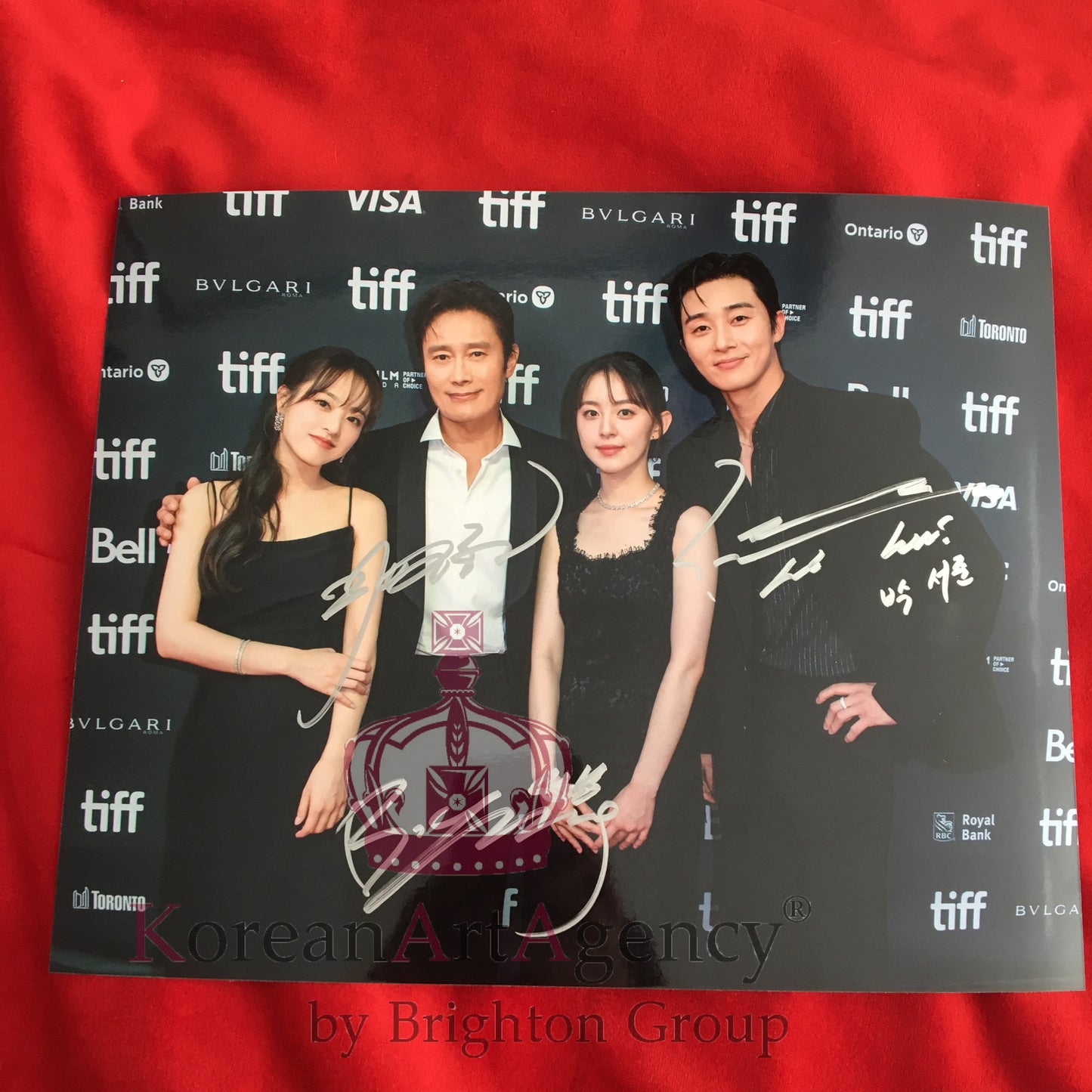 Lee Byung Hun Park Seo Joon Park Bo Young Concrete Utopia Toronto International Film Festival 10inches Autograph