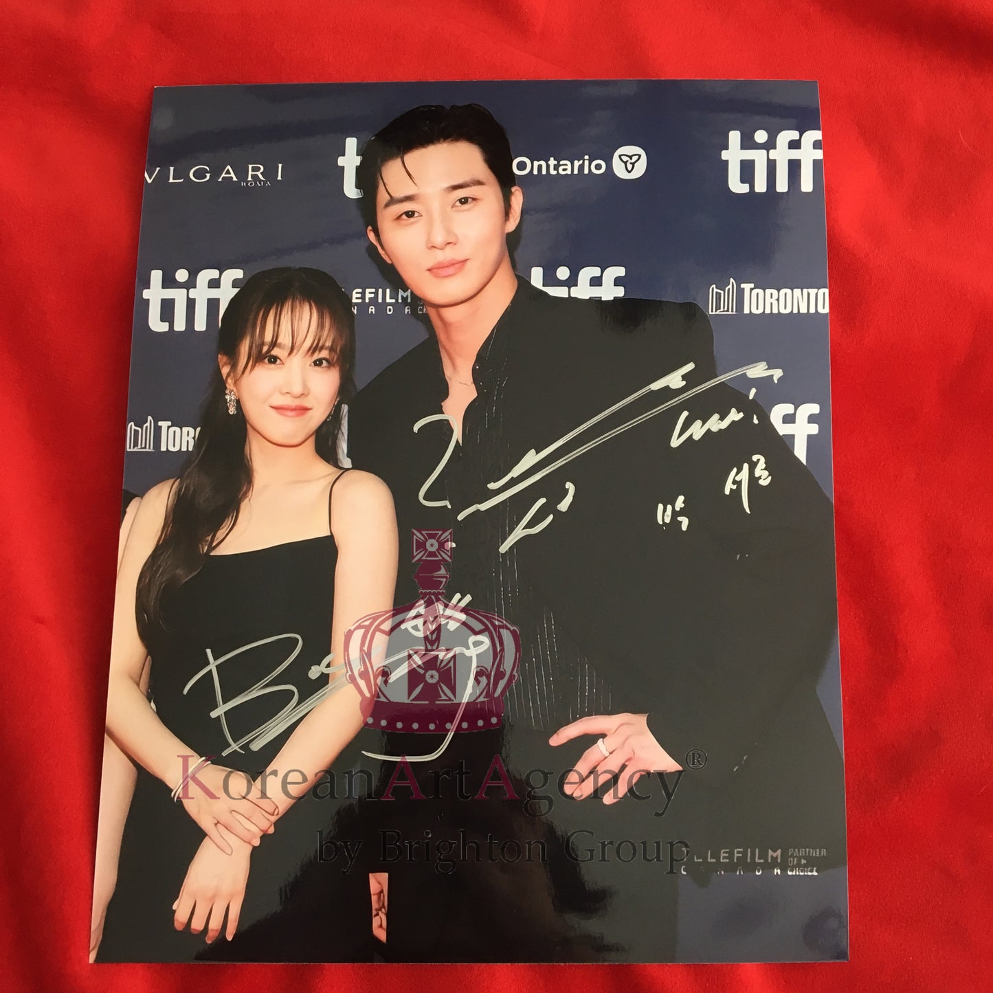 Park Seo Joon Park Bo Young Toronto International Film Festival 10inches Autograph