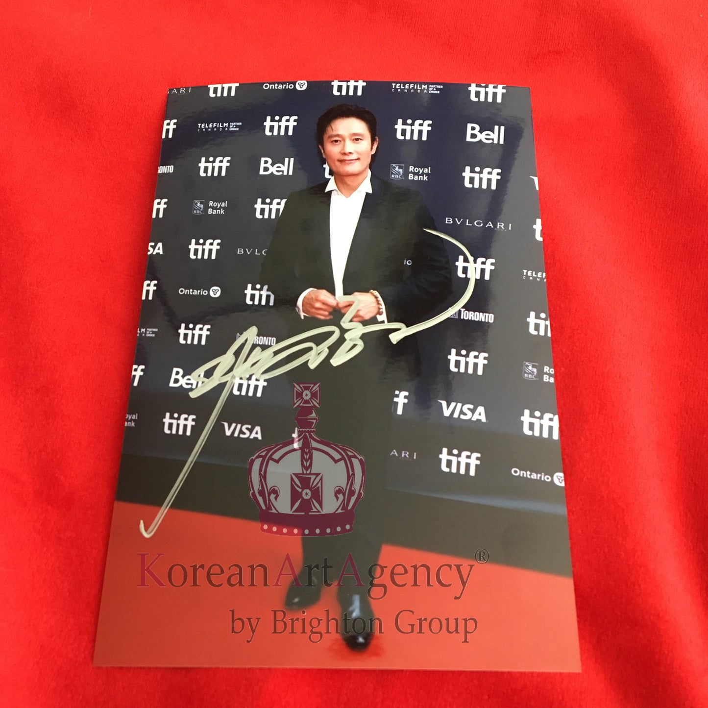 Lee Byung Hun Toronto International Film Festival 6inches Autograph