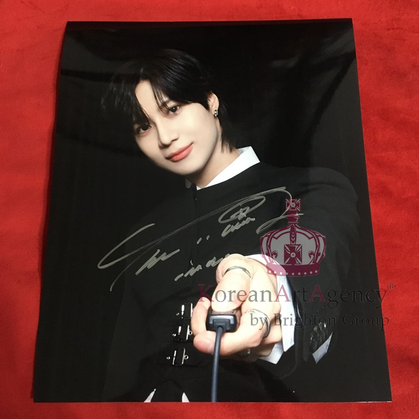 SHINEE Taemin 10inches Autograph