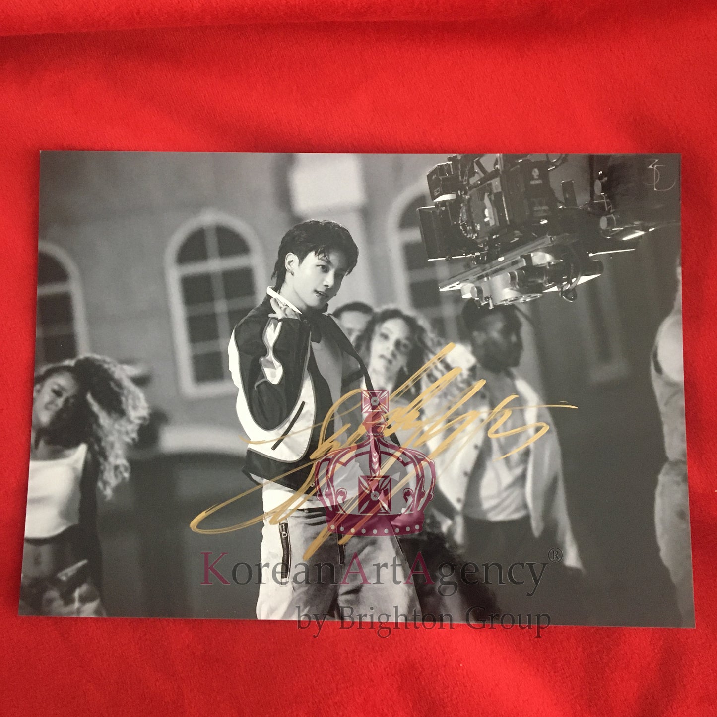 BTS Jungkook Golden 7inches Autograph