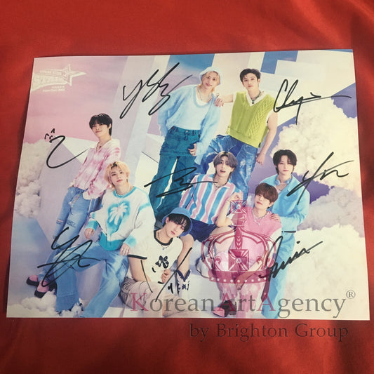 Stray Kids Bang Chan Lee Know Changbin Hyunjin Han Felix Seungmin I.N 10inches Autograph