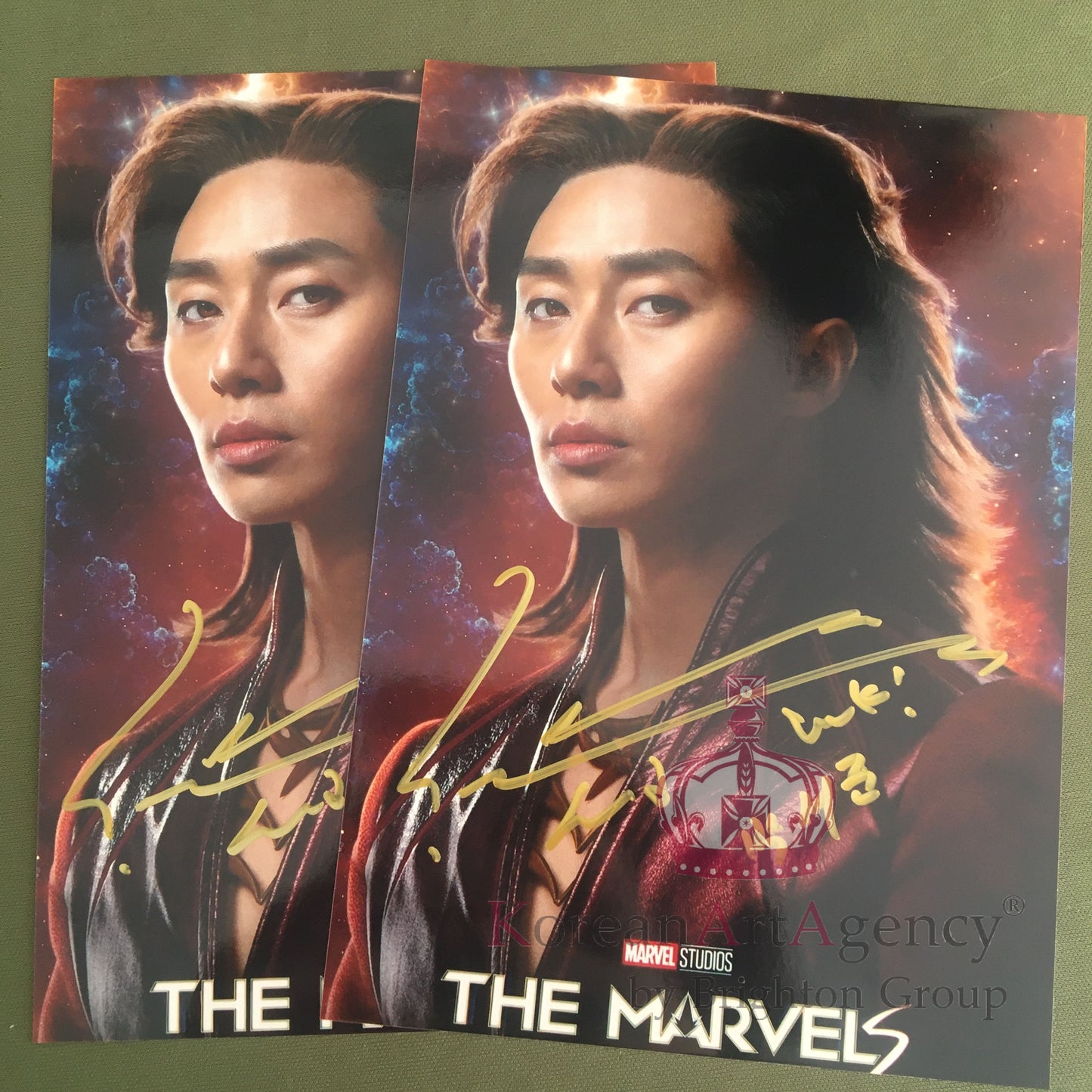 Park Seo Joon 7inches The Marvels 7inches Autograph