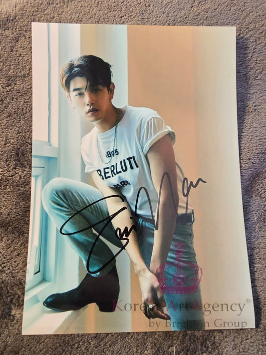 Eric Nam 7inches Autograph