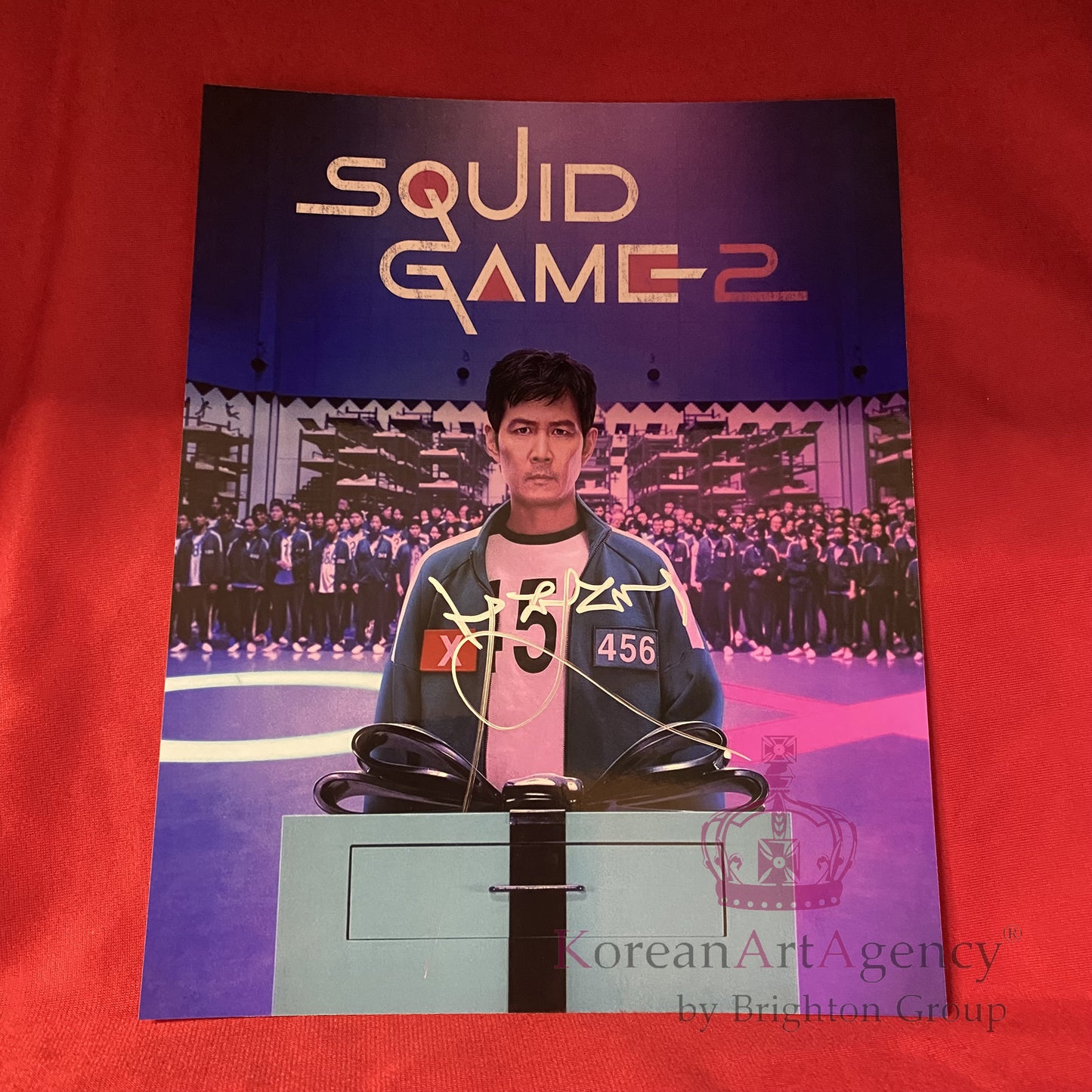 Squid Game Lee Jung Jae 10inches Autograph PRE SALE!! SHIPPING IN 2 WEEKS!