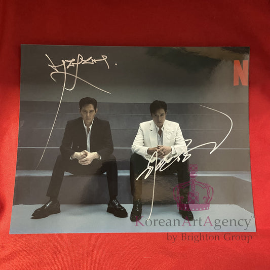 Squid Game Lee Jung Jae and Lee Byung Hun 10inches Autograph PRE SALE!! SHIPPING IN 2 WEEKS!