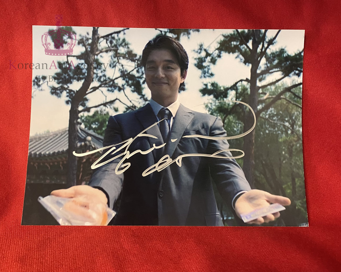 Squid Game Gong Yoo 7inches Autograph