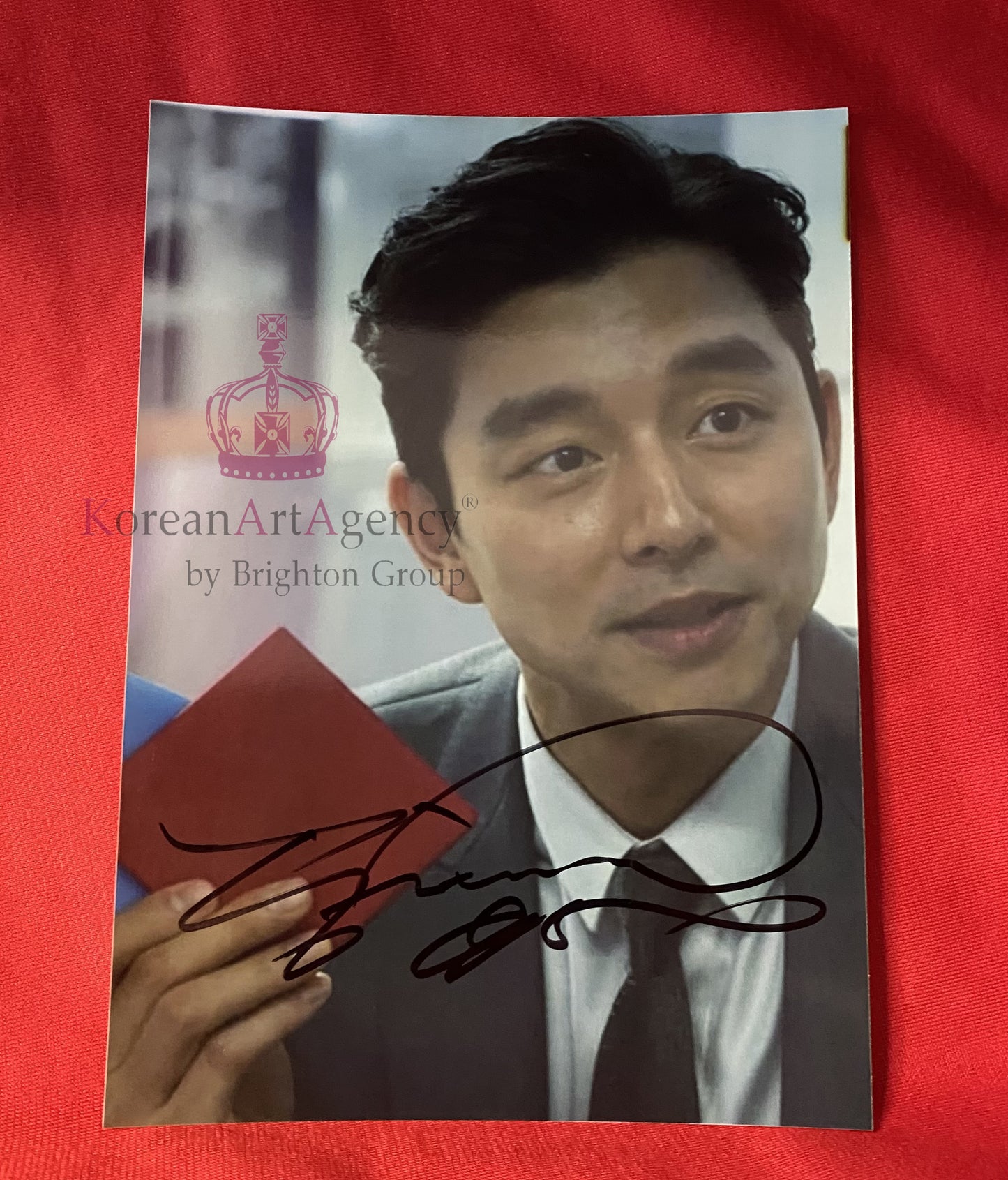 Squid Game Gong Yoo 7 inches Autograph