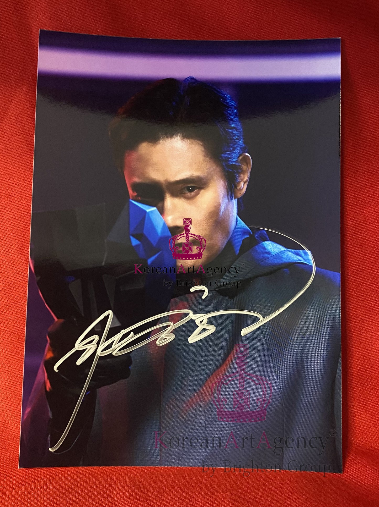 Squid Game Lee Byung Hun  7 inches Autograph