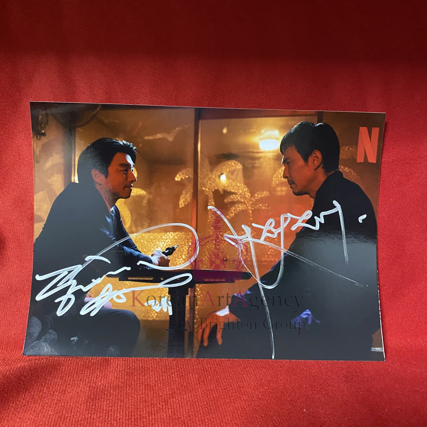 Squid Game Lee Jung Jae Gong Yoo 7 Inches Autograph