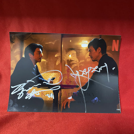 Squid Game Lee Jung Jae Gong Yoo 7 Inches Autograph