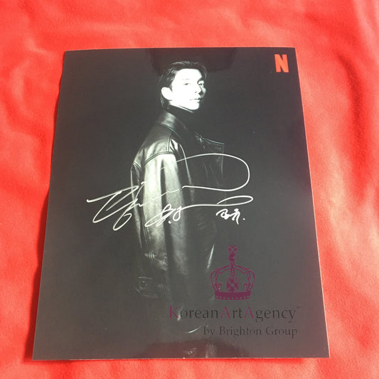 Squid Game Gong Yoo 10 inches Autograph