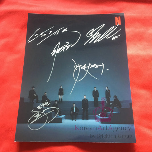 SPECIAL! Squid Game Netflix Card –  Cast Members’ 10 inches Autographs