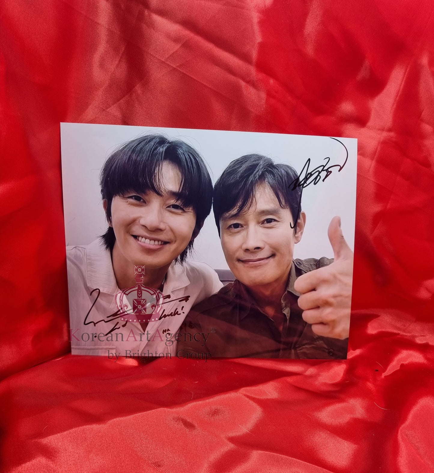 Park Seo Joon Lee Byung Hun Concrete Utopia 10inches Autograph