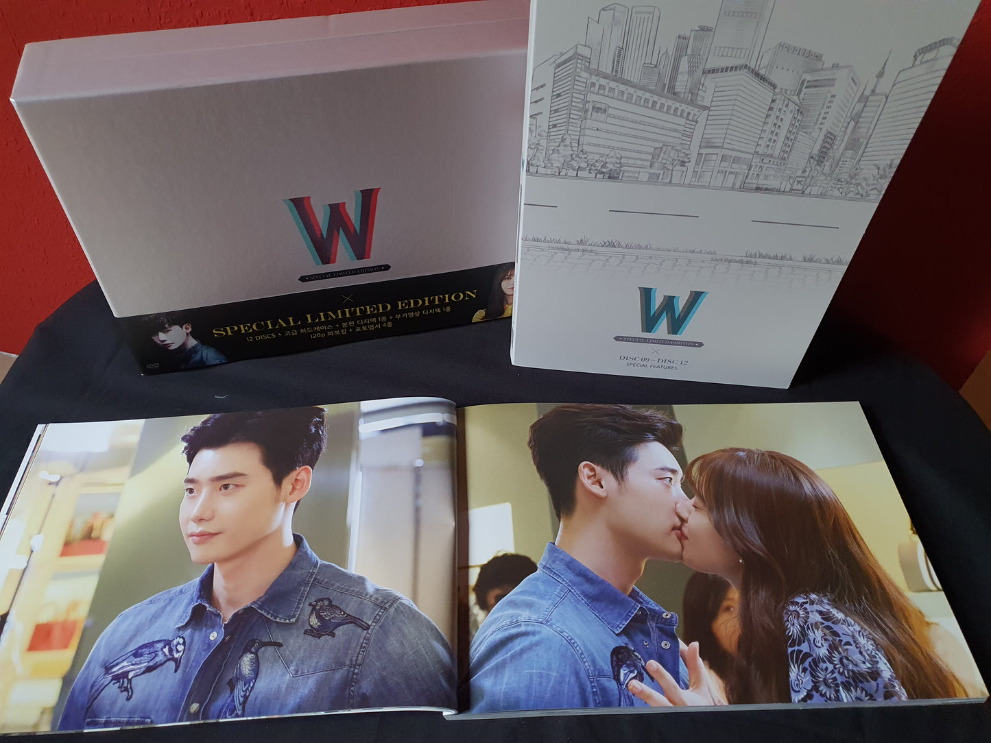 W Two Worlds Korean Series DVD Special Limited Edition 12 Discs Director's Cut (Photobook + Post Cards) English Sub