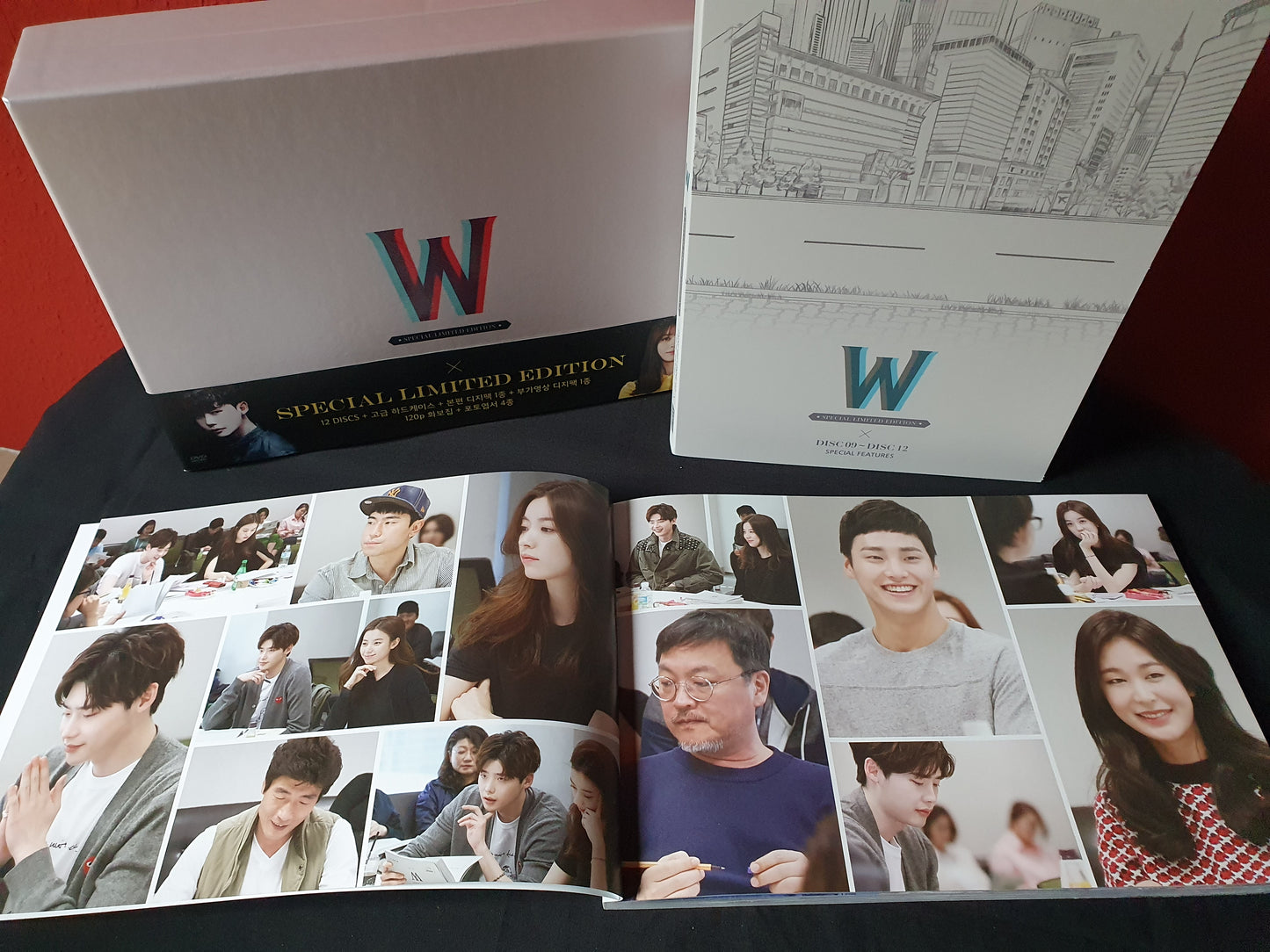 W Two Worlds Korean Series DVD Special Limited Edition 12 Discs Director's Cut (Photobook + Post Cards) English Sub