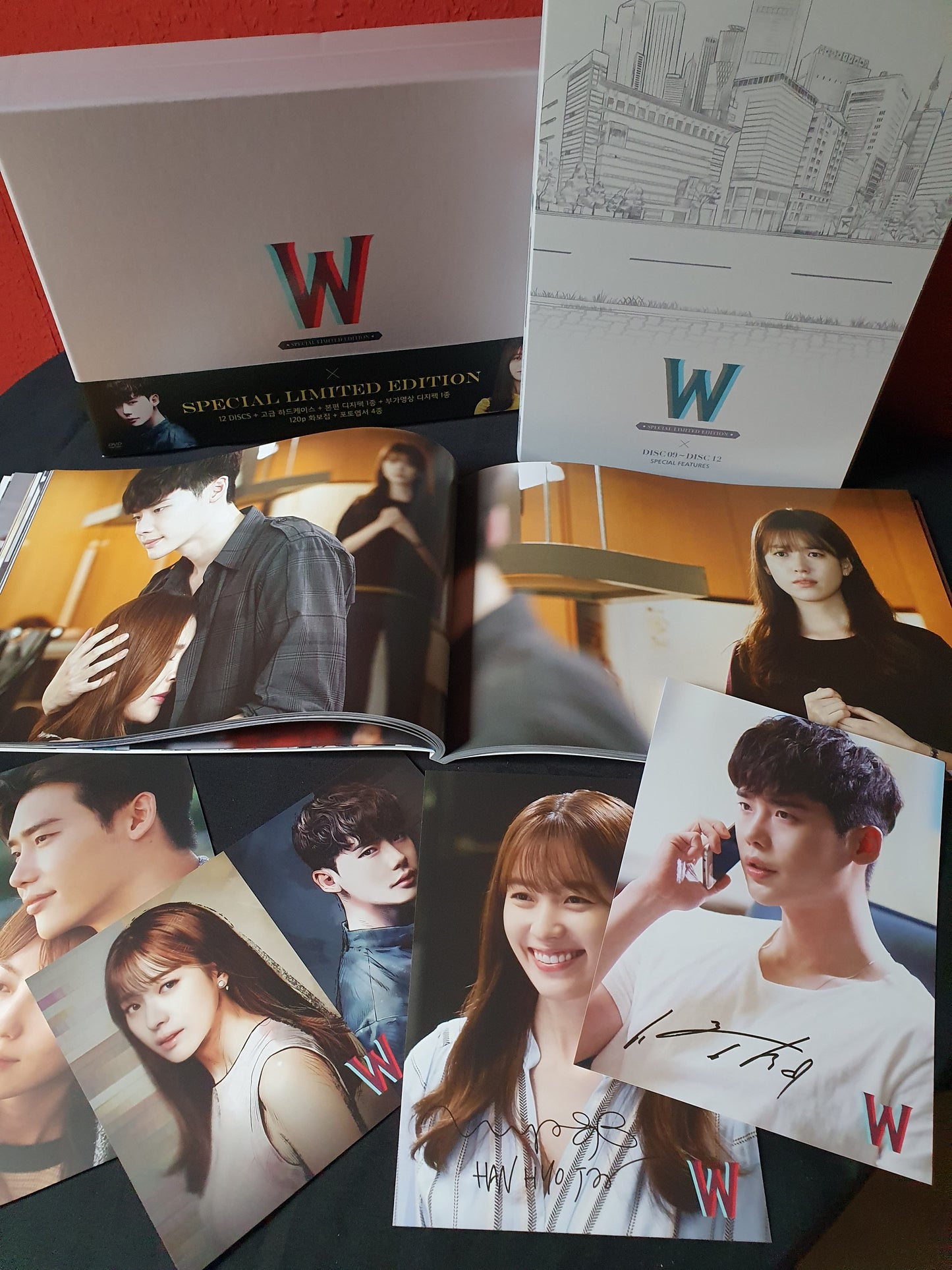 W Two Worlds Korean Series DVD Special Limited Edition 12 Discs Director's Cut (Photobook + Post Cards) English Sub