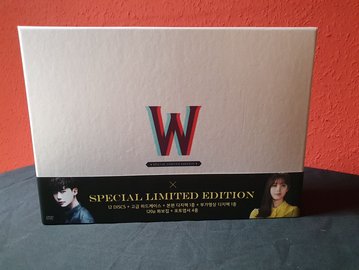 W Two Worlds Korean Series DVD Special Limited Edition 12 Discs Director's Cut (Photobook + Post Cards) English Sub