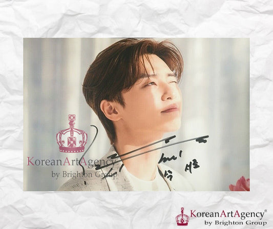 Park Seo Joon Autograph