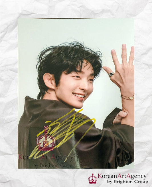 Lee Joon Gi Autograph