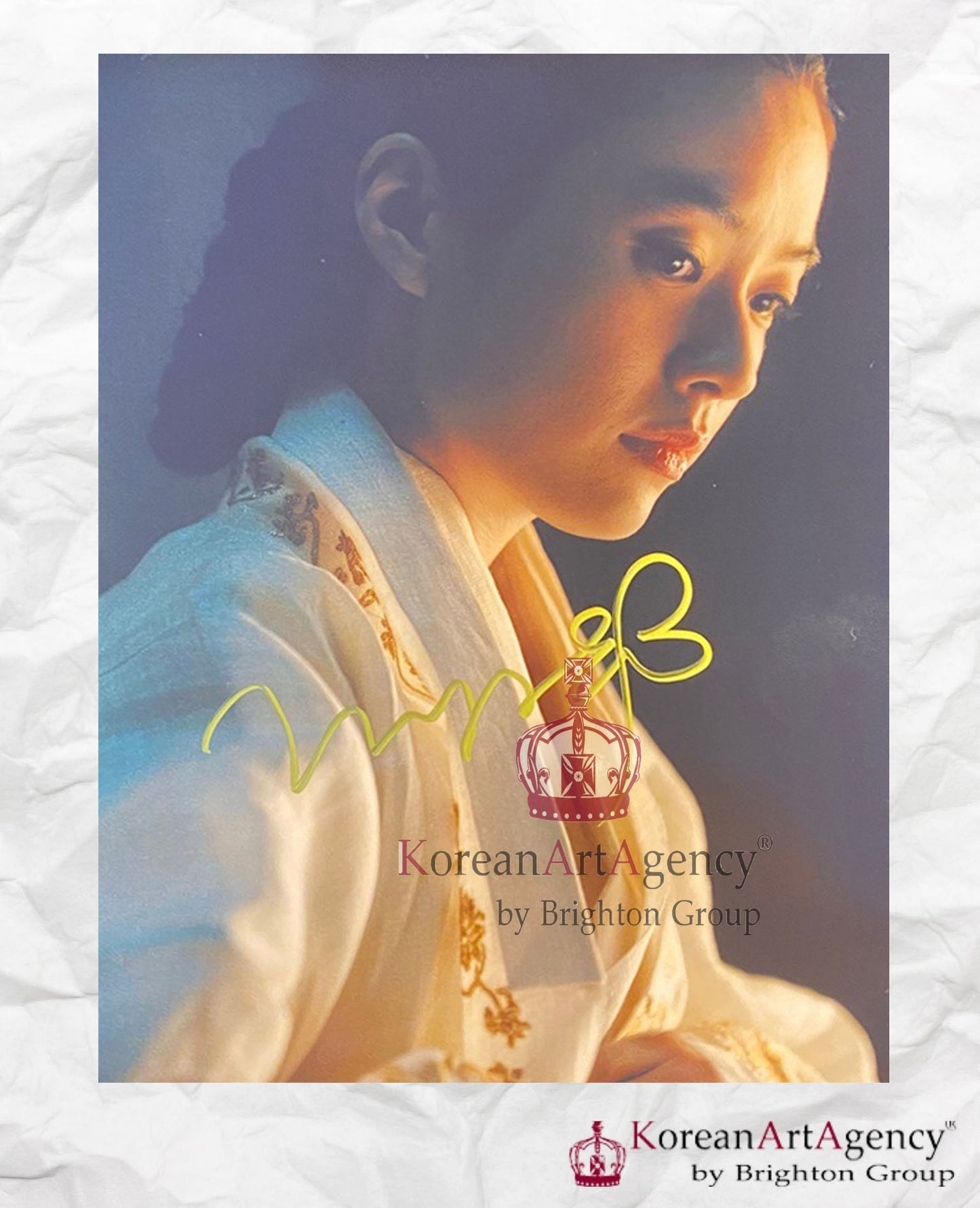 Masquerade Han Hyo Joo Autograph