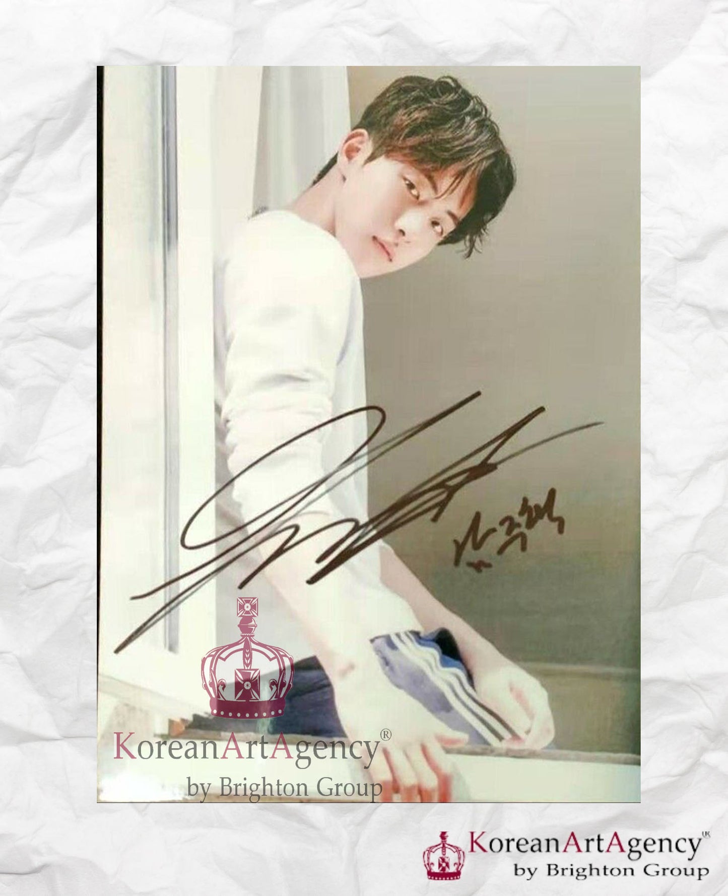 Nam Joo Hyuk Autograph