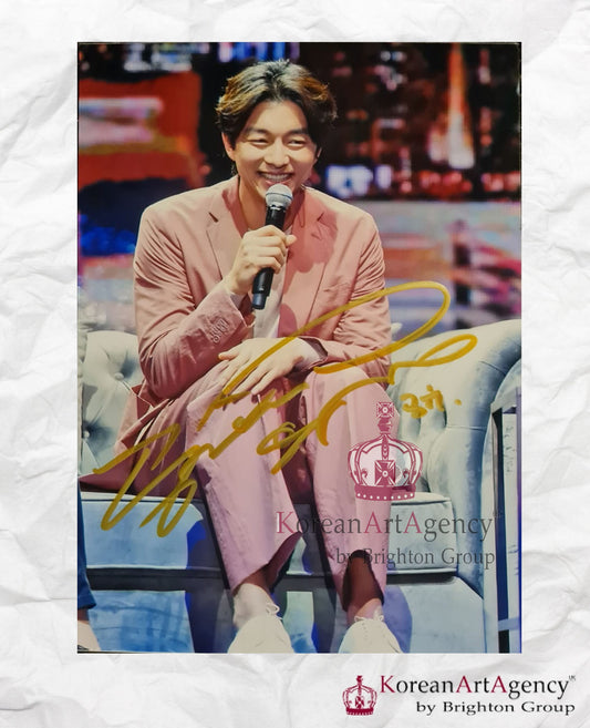 Gong Yoo  Autograph