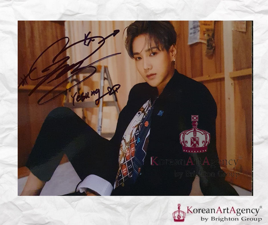 Super Junior Yesung Autograph