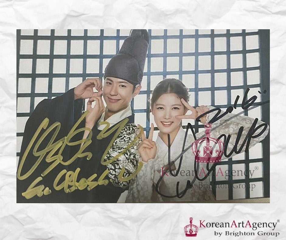 Love in the Moonlight Park Bo Gum Kim Yoo Jung Autograph