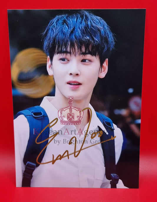 Cha Eun Woo Autograph