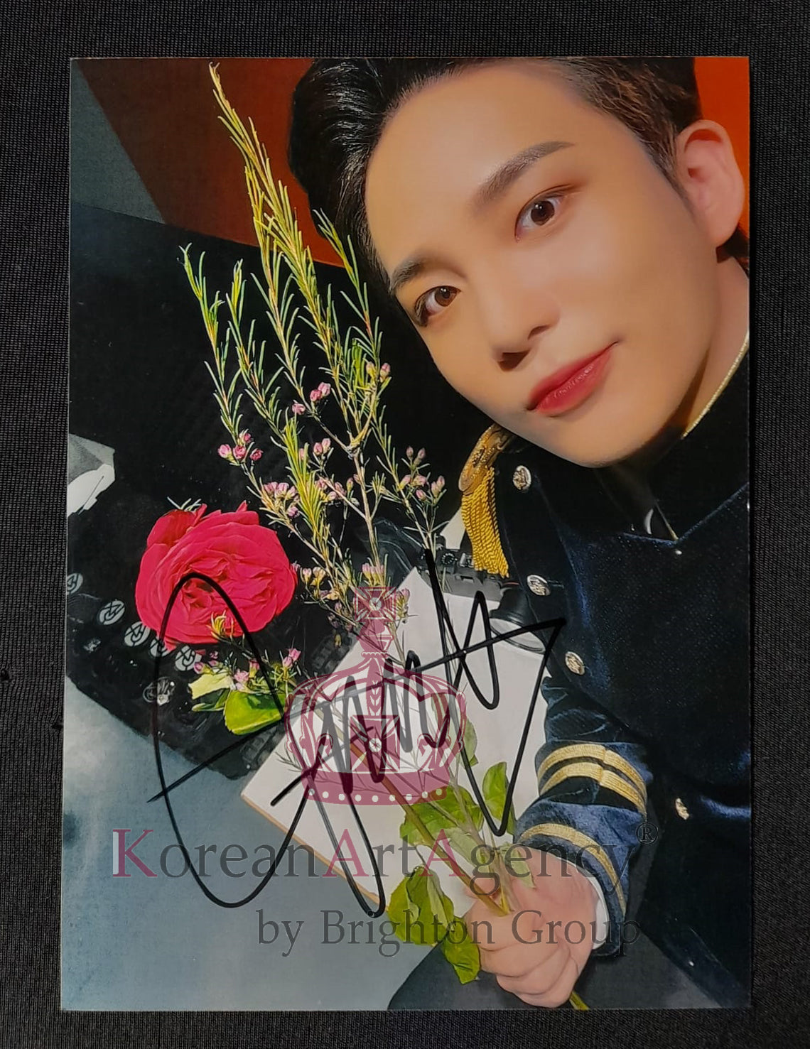 ATEEZ Jongho Autograph - Authentic K-pop Collectible