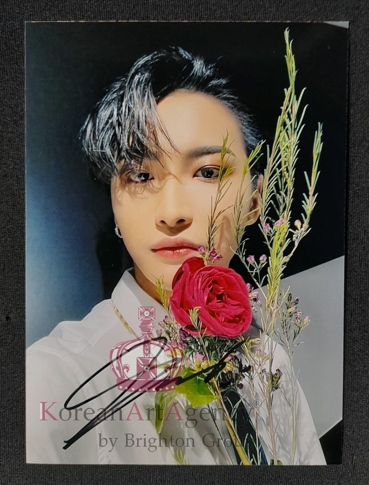 Ateez Seonghwa Autograph