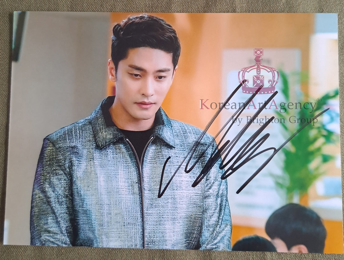 Sung Hoon Autograph