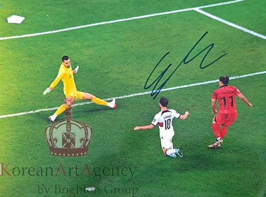 Korea - Hwang Hee-chan Autograph