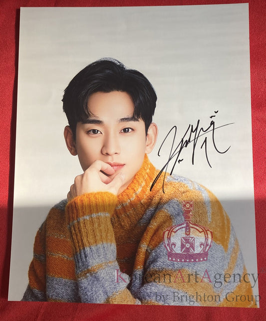 Kim Soo Hyun 20x30cm Autograph