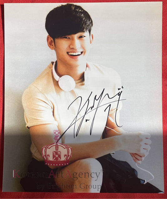 Kim Soo Hyun 20x30cm Autograph