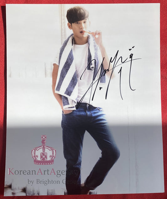 Kim Soo Hyun 20x30cm Autograph