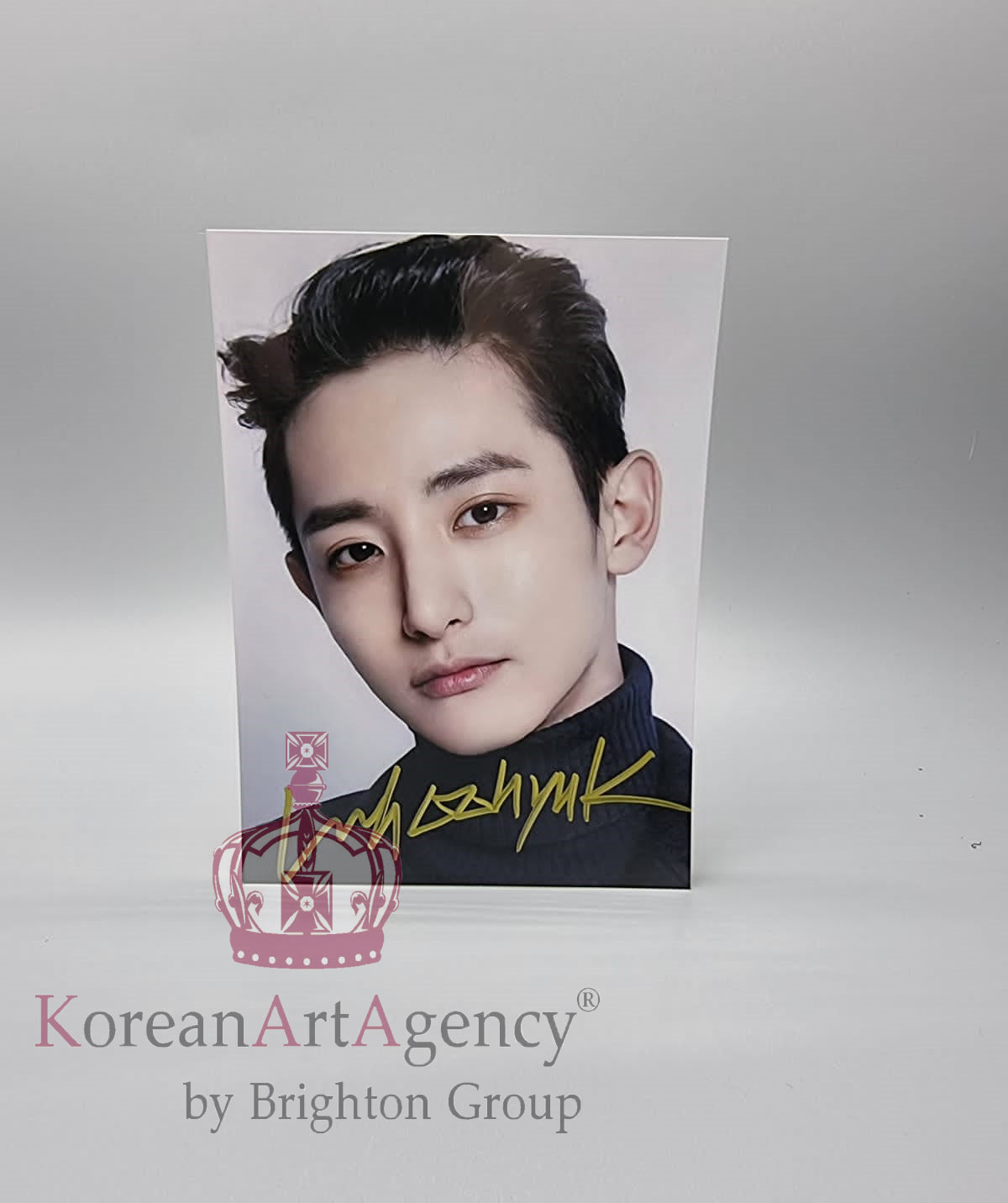 Lee Soo Hyuk 13x18cm Autograph