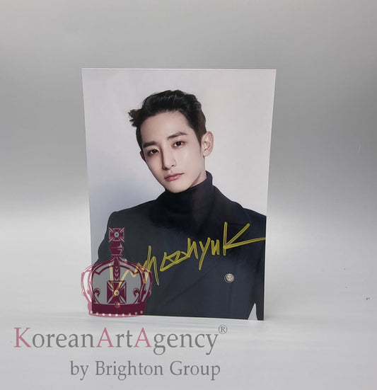 Lee Soo Hyuk  13x18cm Autograph