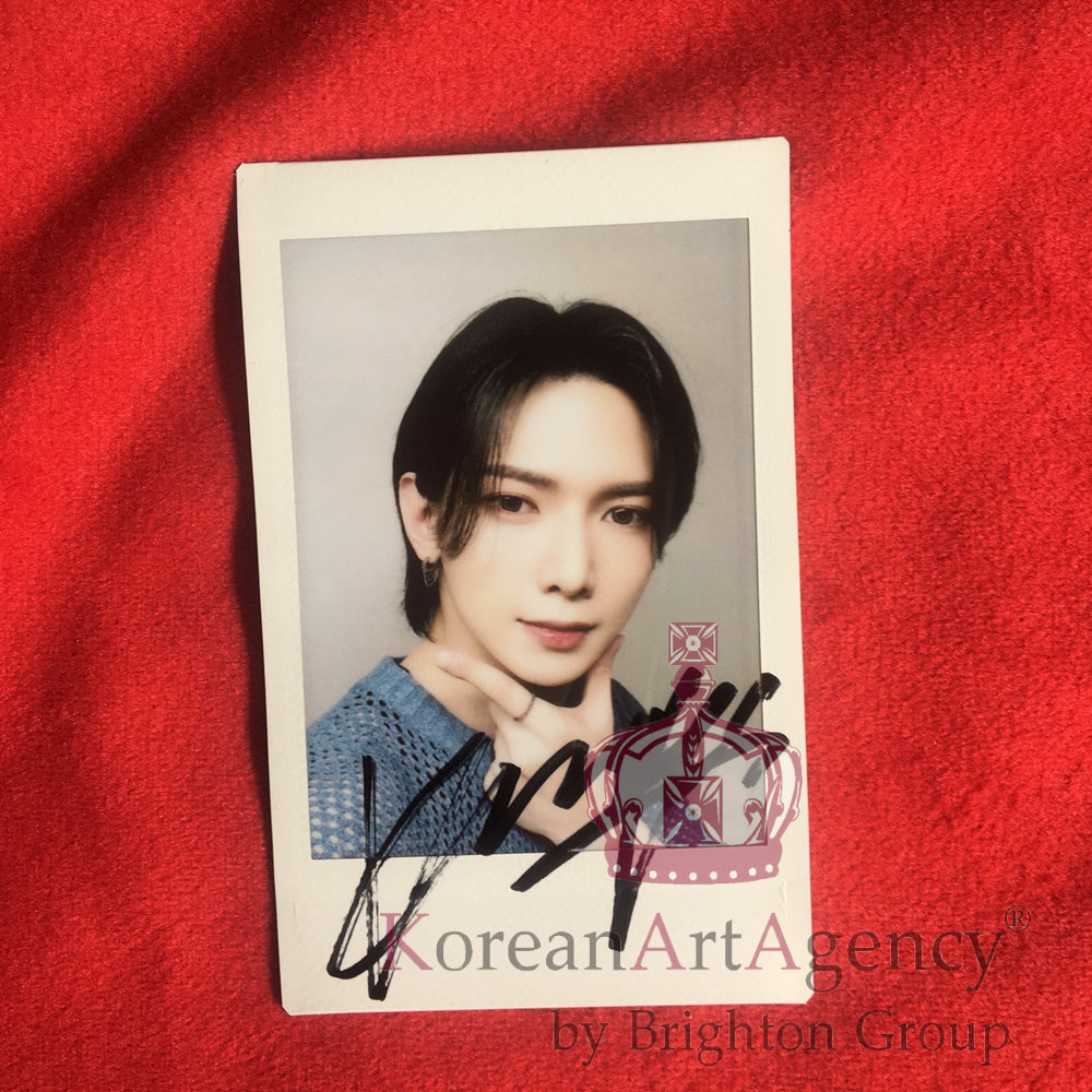 ATEEZ Kang Yeosang signed Polaroid autograph