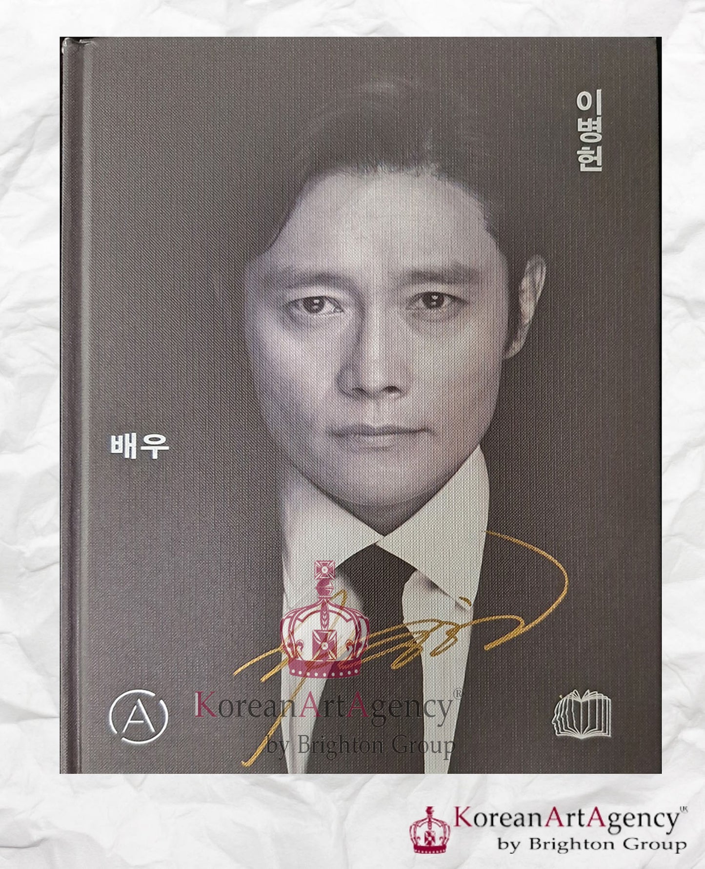 The Actor LEE BYUNG HUN - AUTOGRAPHED "30 years Anniversary book"