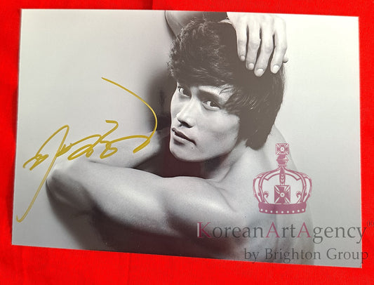 Lee Byun Hun Limited Rare Collection of Photo Exhibition in Japan by Photographer Karl Lagerfeld Autographed by LBH