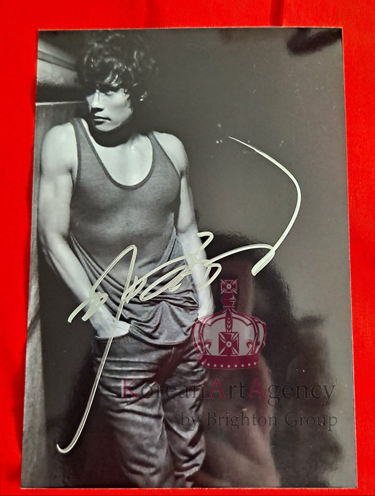 Lee Byun Hun Limited Rare Collection of Photo Exhibition in Japan by Photographer Karl Lagerfeld Autographed by LBH