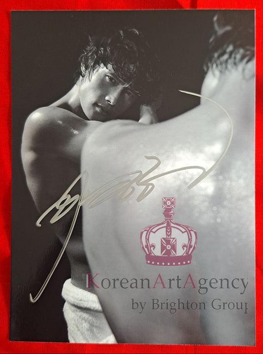 Lee Byun Hun Limited Rare Collection of Photo Exhibition in Japan by Photographer Karl Lagerfeld Autographed by LBH