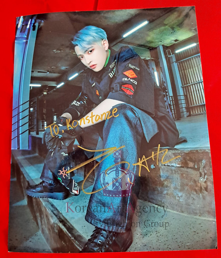 Personalized Autograph (Korean Artist, Kpop Idol, Chinese Artist, Etc.)