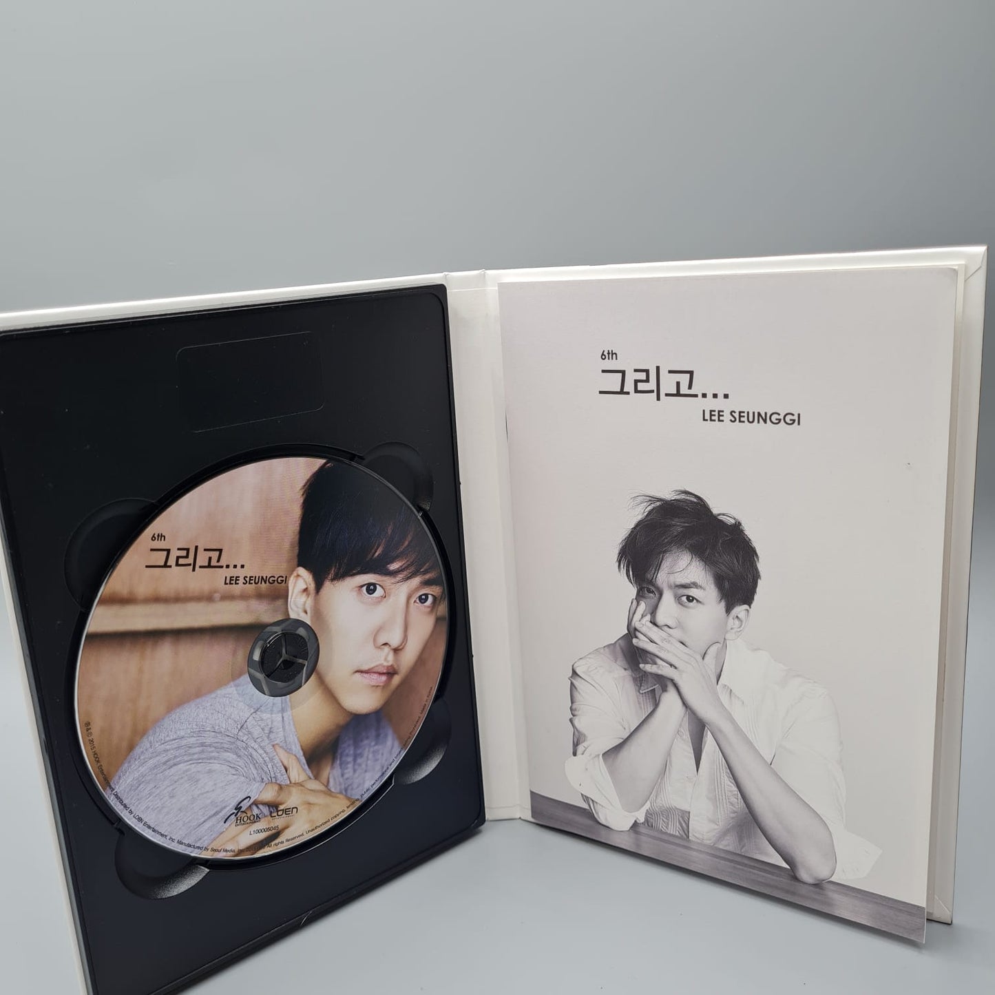 Lee Seung Gi 6th Album Autographed