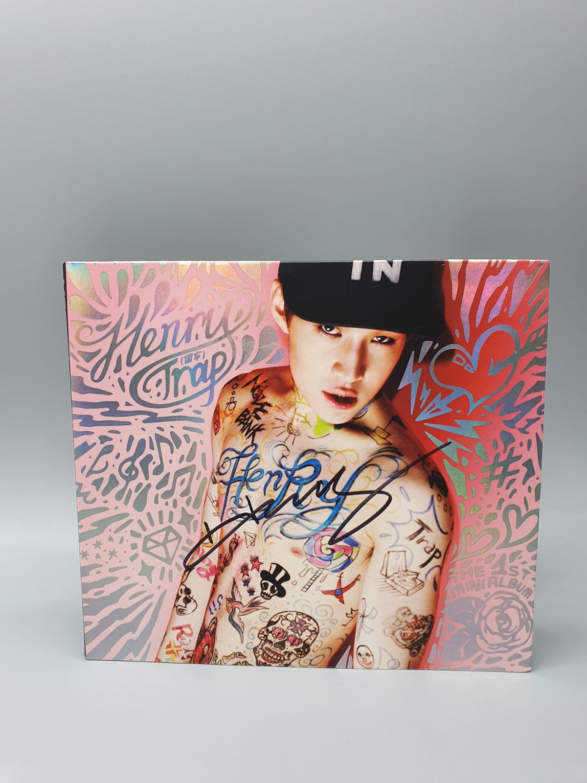 Henry Lau Trap Album Autographed