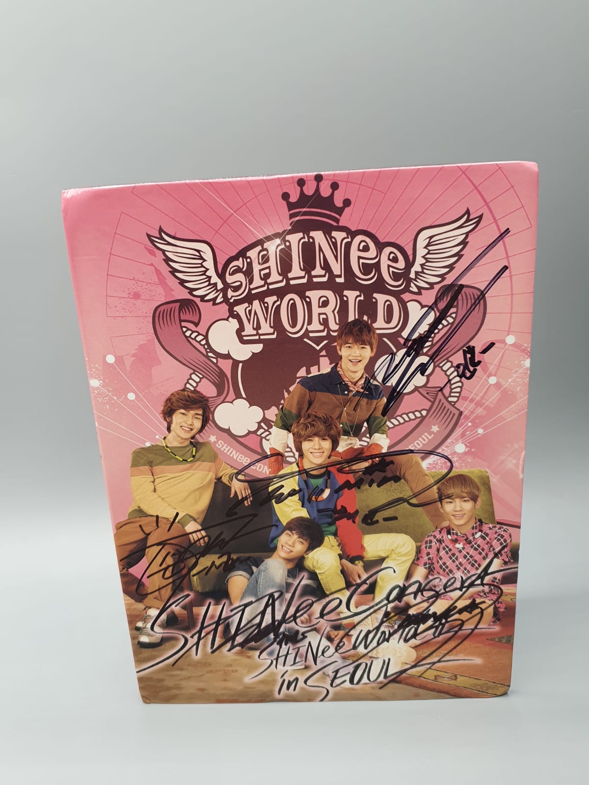 SHINEE WORLD Concert Live in Seoul DVD Autographed