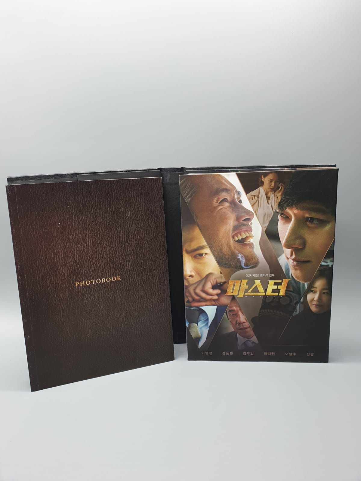 Master Korean Movie First Press Limited DVD Edition 44pages Photobook Lee Byun Hun